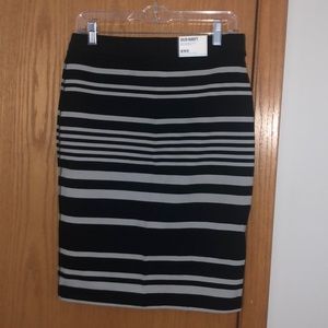 Old Navy Pencil Skirt